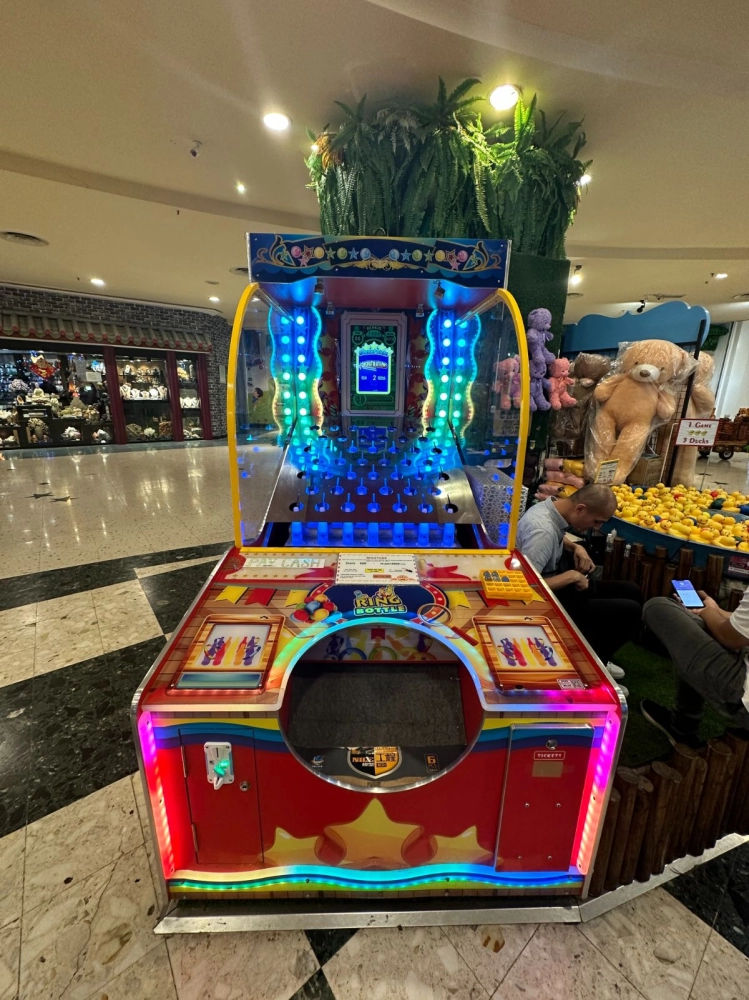 Ring Toss Arcade Machine