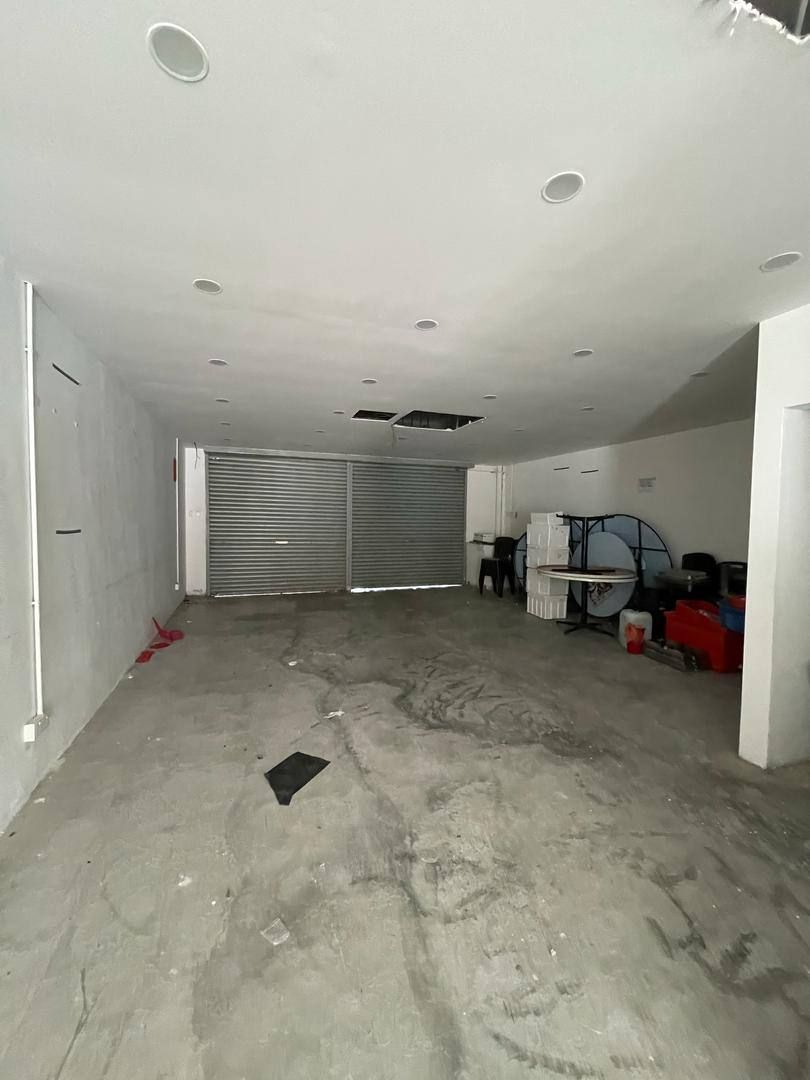 Jalan Austin Perdana @ 3 Storey Shop FOR RENT