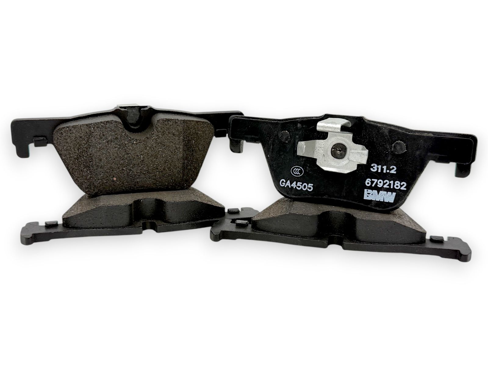BMW 3-SERIES F30,1-SERIES F20,2-SERIES F22 DISC BRAKE PAD REAR (34216873093,34218855013)