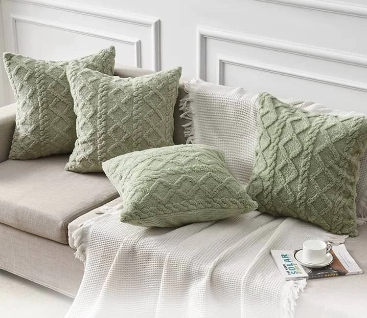 Fluffy Throw Pillow - Green