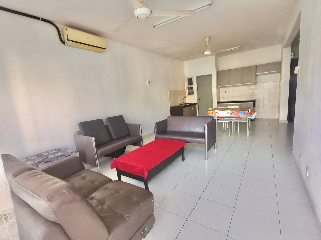 750M to LRT! Suria Jelatek Residence, Ampang Hilir – FOR SALE