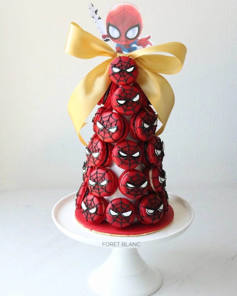Spiderman Macaron Tower