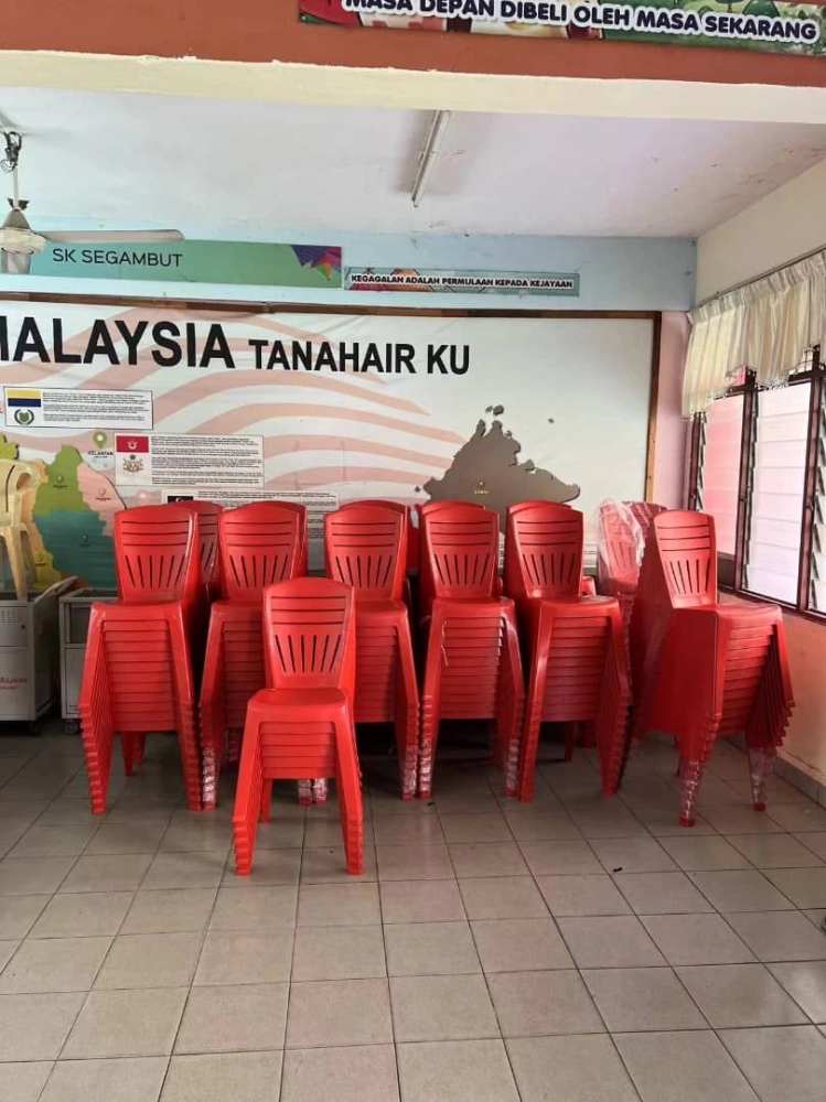 Kerusi Plastik Heavy Duty 100% Original Plastic Paling Murah | Plastic Chair Virgin Plastic | Pembekal Kerusi Plastik Sekolah Murah | Deliver Area | KL | Melaka | Alor Pongsu | Ipoh | Sungai Perak | Johor Bahru | Nilai | Kangar
