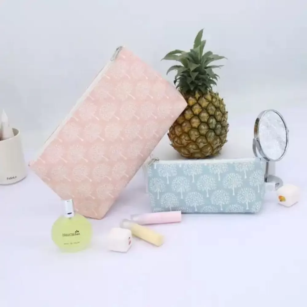 Eco Friendly Pineapple Leather Pouch Zipper Bag   02