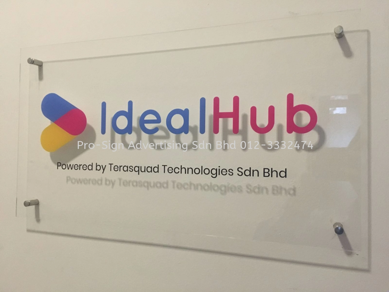 CLEAR ACRYLIC UV DIRECT PRINT (IDEALHUB, PJ, 2019)