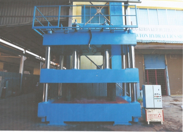 400 Ton Hydraulic Four Column Press. Table Size : 2000mm x 3000mm HYDRAULIC PRESS MACHINE Selangor, Malaysia, Kuala Lumpur (KL), Puchong Supplier, Distributor, Supply, Supplies | Newton Hydraulics Sdn Bhd