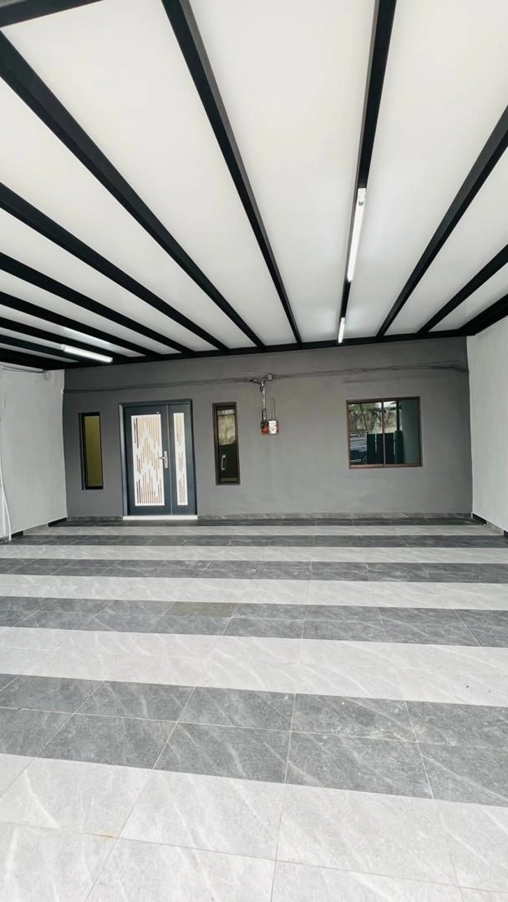 Jual Rumah Taman Universiti | Ejen Jual Rumah Skudai Johor 4 Porch rumah sebenar yang telah diperbaharui di Taman Universiti