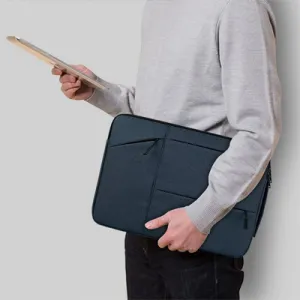 15.6" Urban Waterproof Laptop Pouch