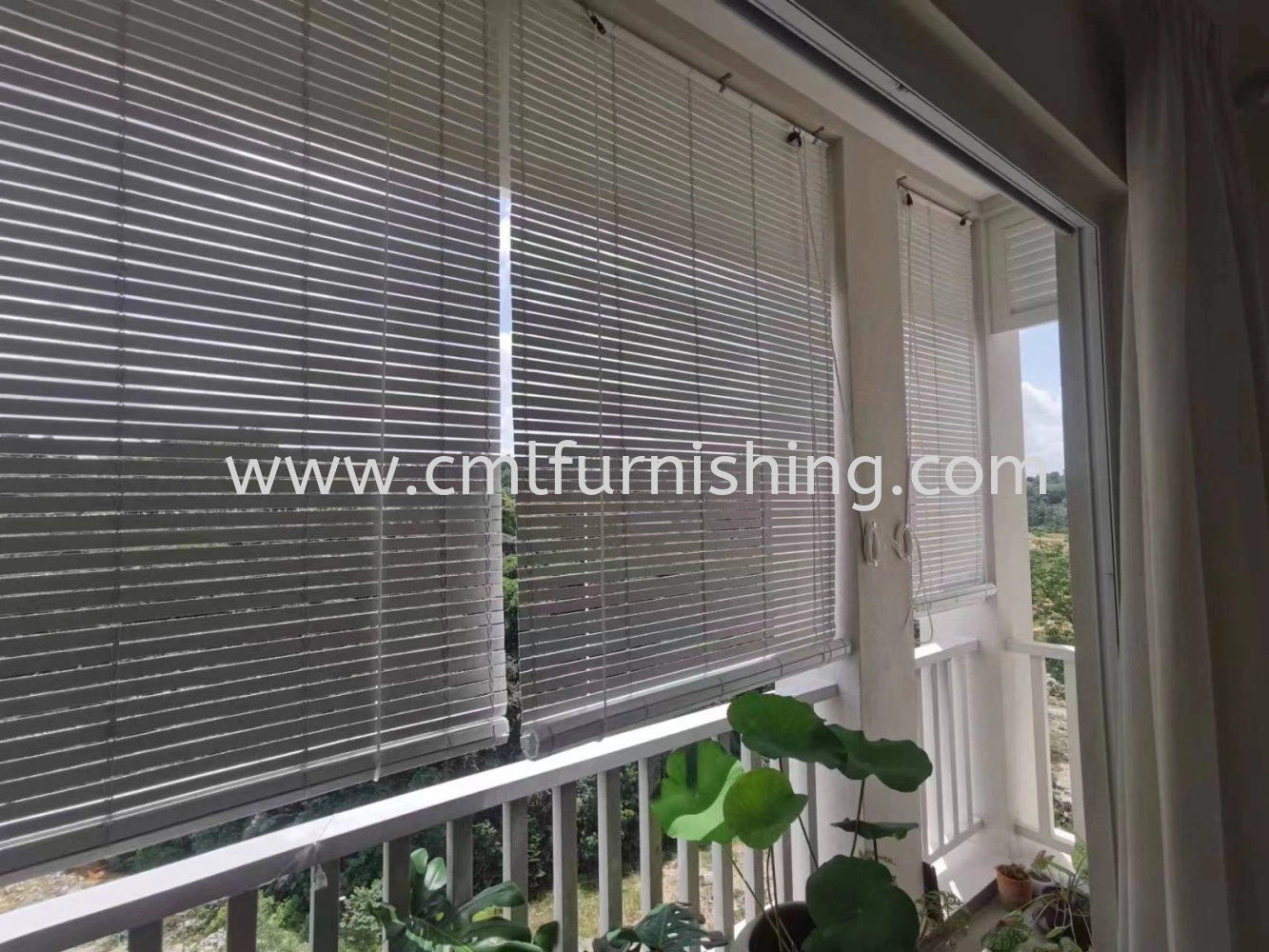 Outdoor Wooden Blind