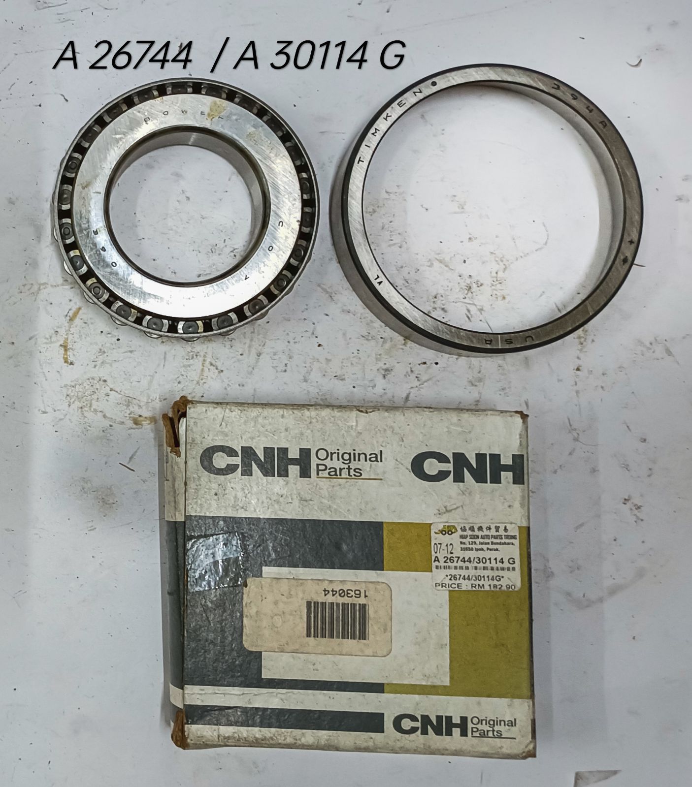 A 26744 / A 30114 /  390/394A   TAPPER  BEARING  (CNH)