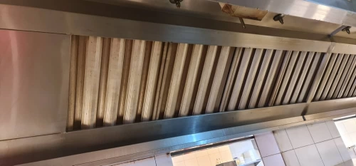 restaurant ~ cleaning kitchen hood and filter