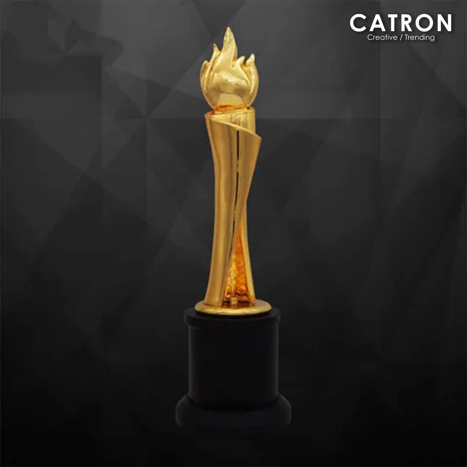 9266 - SCULPTURE TROPHY