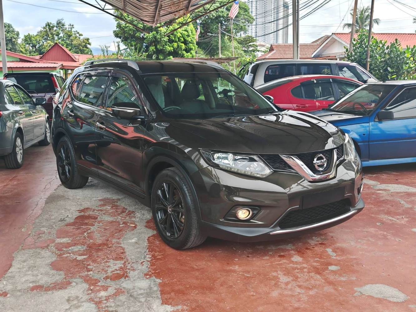 Nissan X-Trail 2.0 IMPUL Premium Spec