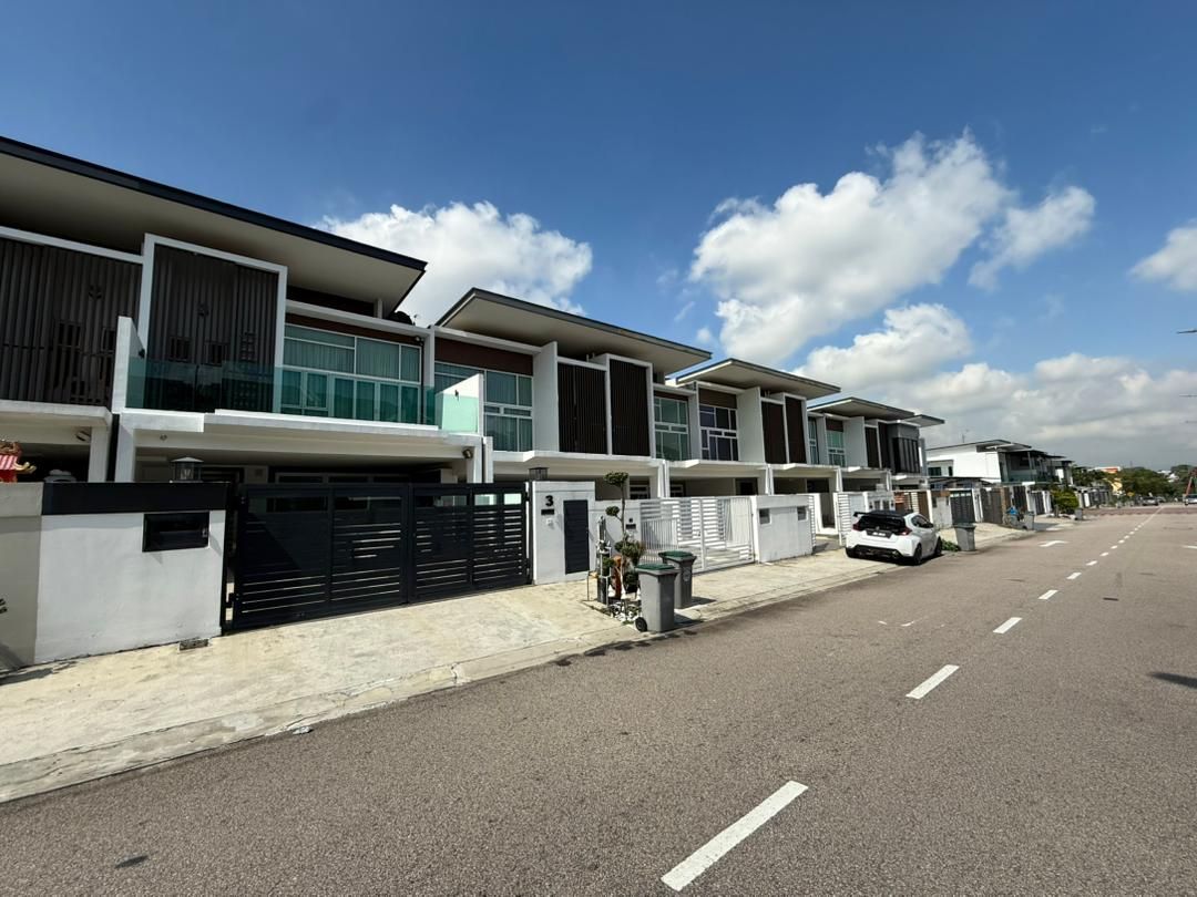 Fully Renovated Move-In Condition Family Home Seri Austin Jade