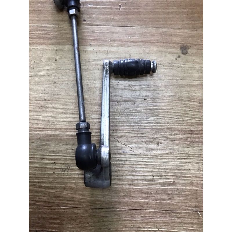 SUZUKI GSX-R1300 HAYABUSA LEVEL CHANGE PEDAL / LEVEL GEAR LH ( 1999-2007 )