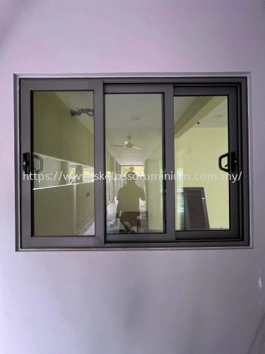 Sliding Window at Shah Alam