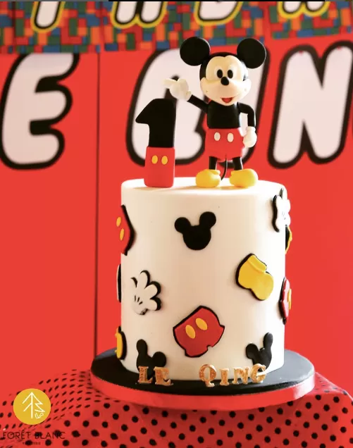 Mickey Cake