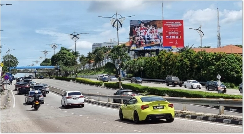 Along Jln Tebrau Opposite Plaza City, Near MBJB Stadium