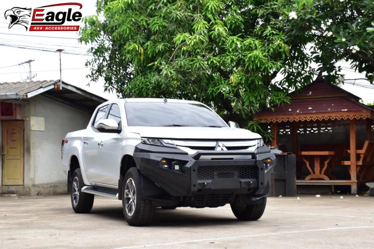 EAGLE 4X4 MITSUBISHI TRITON V3 FRONT BAR