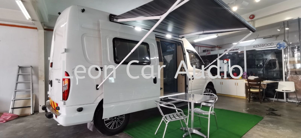 Maxus v80 2.5 Turbo Diesel Campervan 2017 white