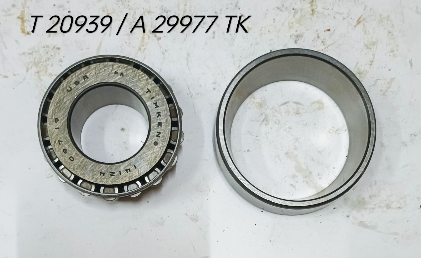 T 20939 / A 29977 / 14124/276   (TIMKEN)   TAPPER  BEARING