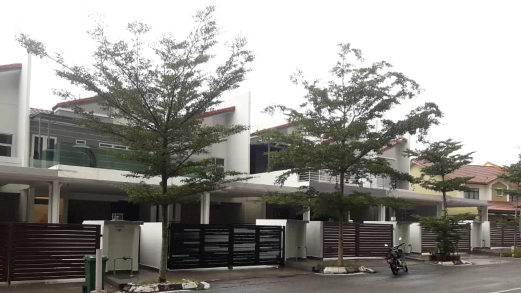 VISTA HARMONI TERRACE HOUSE