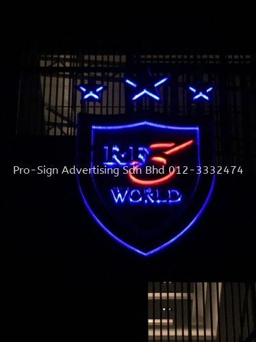 STAINLESS STEEL BOX UP LED BACKLIT (RF3 WORLD, 2021, PUTRA HEIGHT)