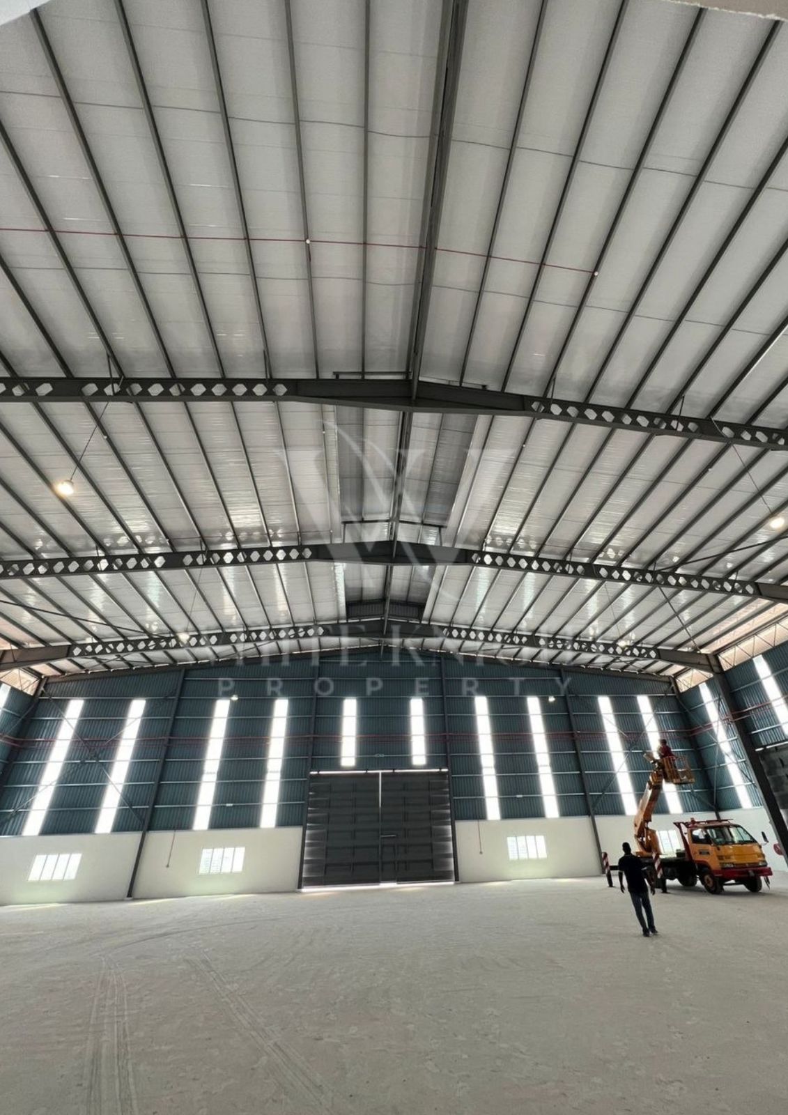 North Port Factory for Rent