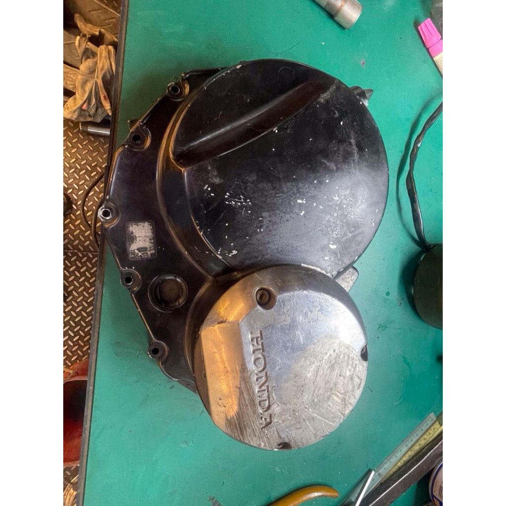 HONDA CB400 VTEC 1 COVER CLUTCH (2000)