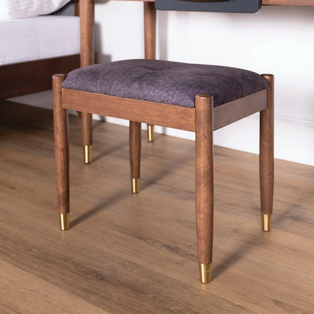 Zon Stool