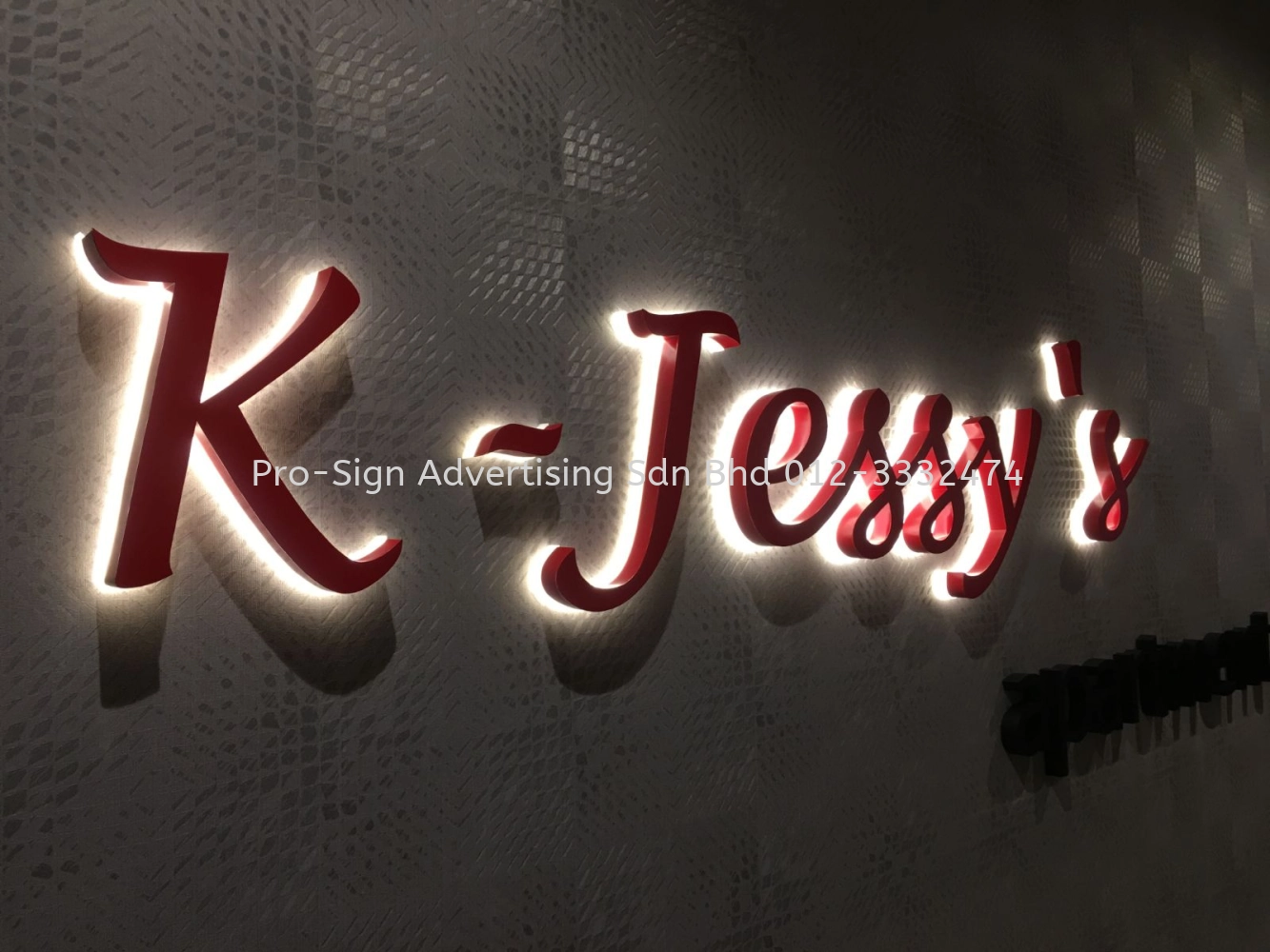 EG BOX UP LED BACKLIT ACRYLIC BACKING (K-JESSY APARTMENT, KL, 2018)