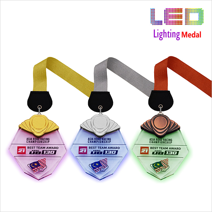 8304 - HANGING MEDAL SERIES
