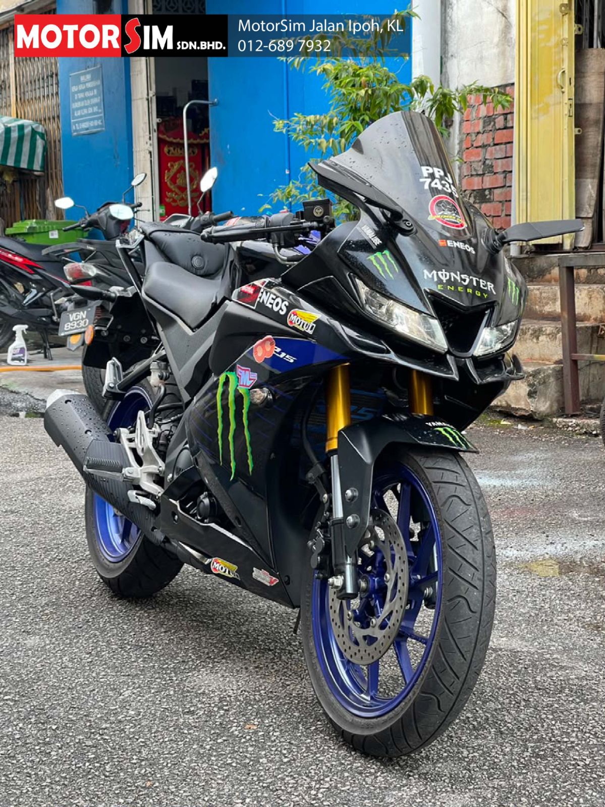 YAMAHA R15 MONSTER #7435