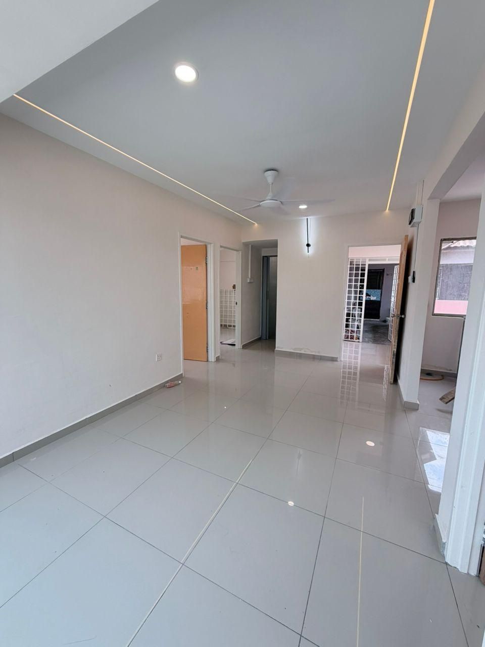 [FOR SALES] Taman Rinting Flat 3bed Fully Renovated Masai Johor