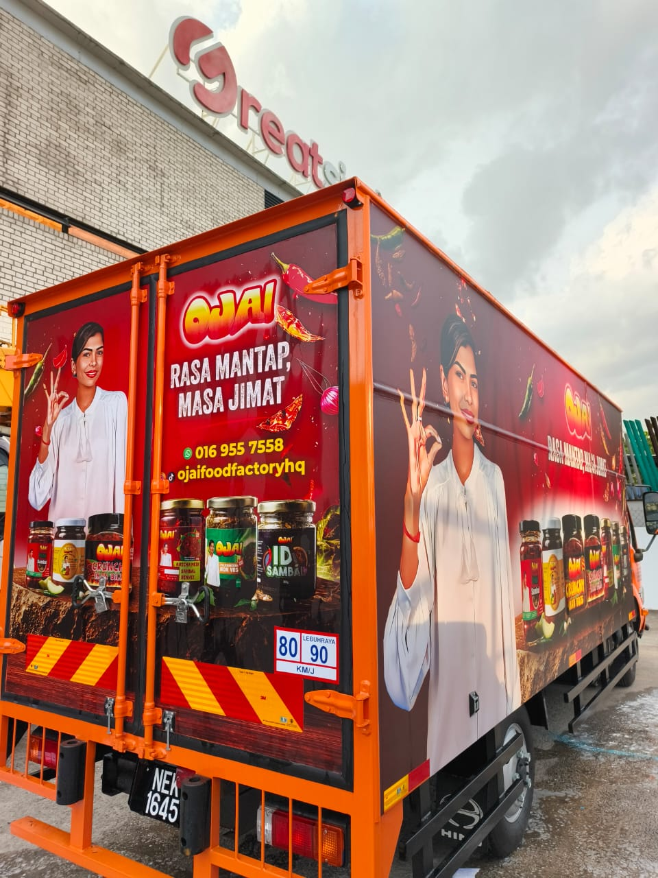 TRUSTED LORRY BRANDING STICKER SUPPLIER IN JB, SENAI & BATU PAHAT