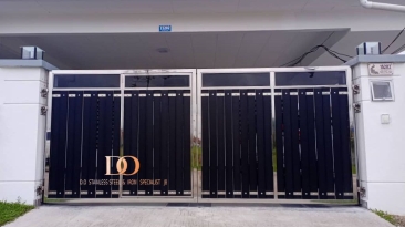 Medium Stainless Steel Gate