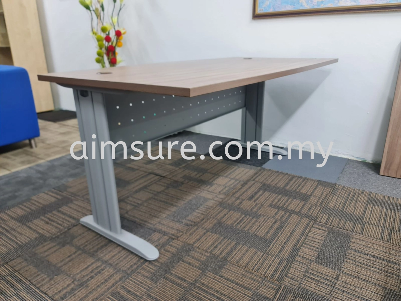D Shape Executive Table With J Metal Leg & Metal Modesty Panel Office ...