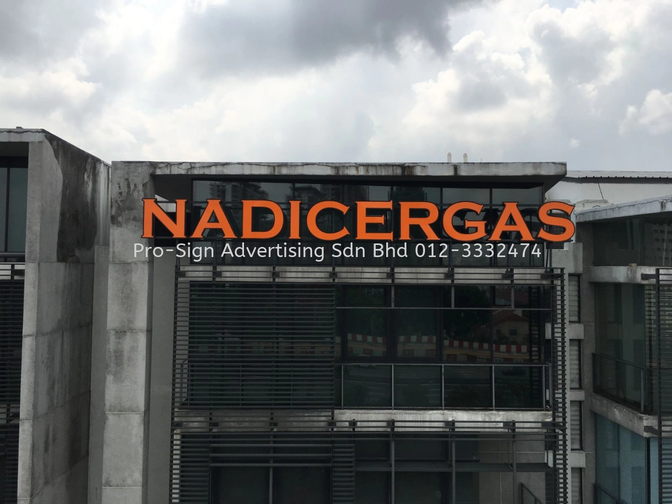 BUILDING FRONT LIT SIGNAGE (NADICERGAS BERHAD, PJ, 2019)