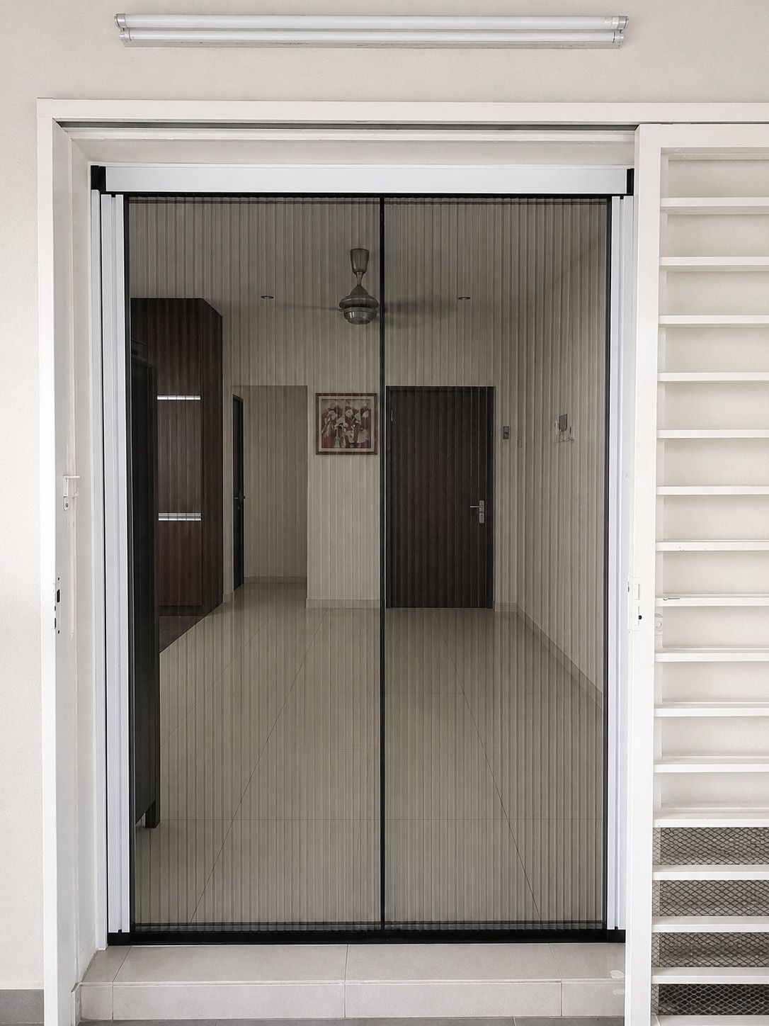 Ultra Low Tracking Insect Screen @ Subang Jaya
