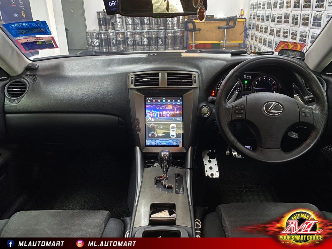 Lexus IS250 XE20 Vertical Style Android Monitor (12.1")