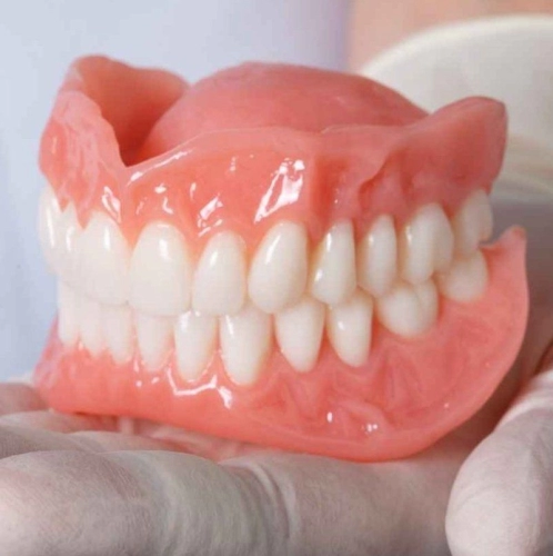 Denture