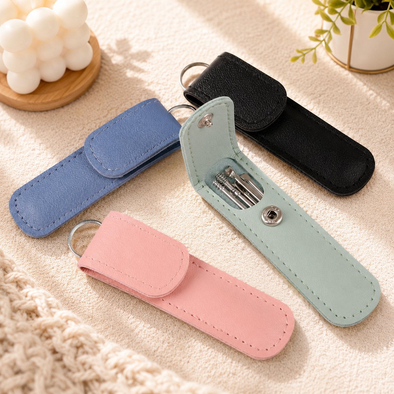 Portable Ear Pick Set with PU Leather Case 0492