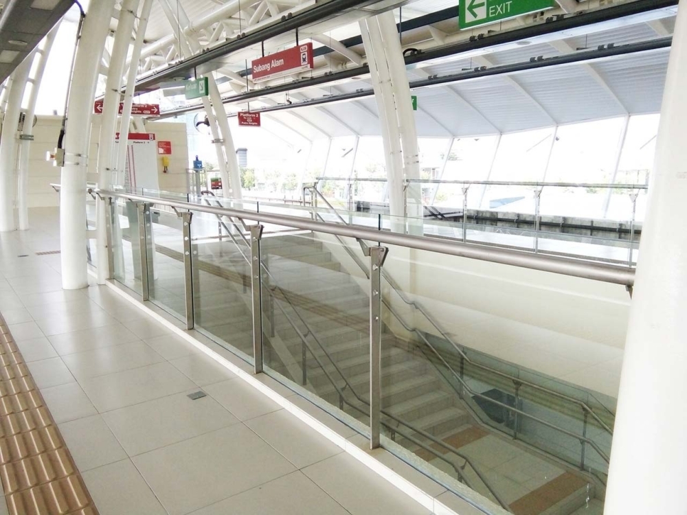 LRT- Kelana Jaya Line (Alam Megah/ Ara Damansara/ Subang Alam)