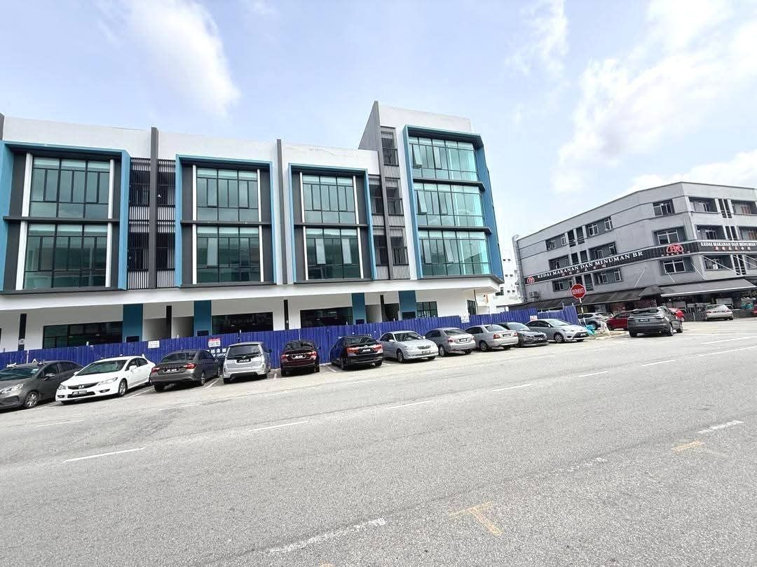 Permas Avenue, Permas Jaya @3 Storey Shoplot FOR RENT
