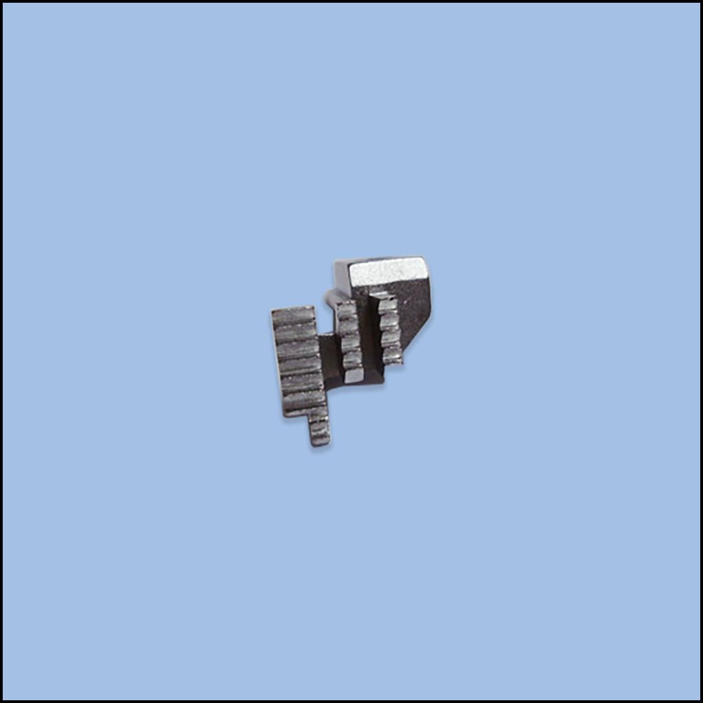 FEED DOG SMALL (B1614-352-000)