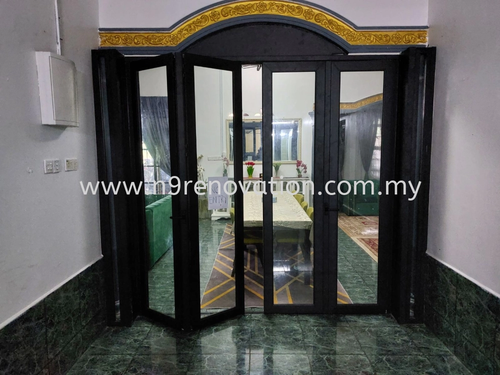 Aluminum Folding Door