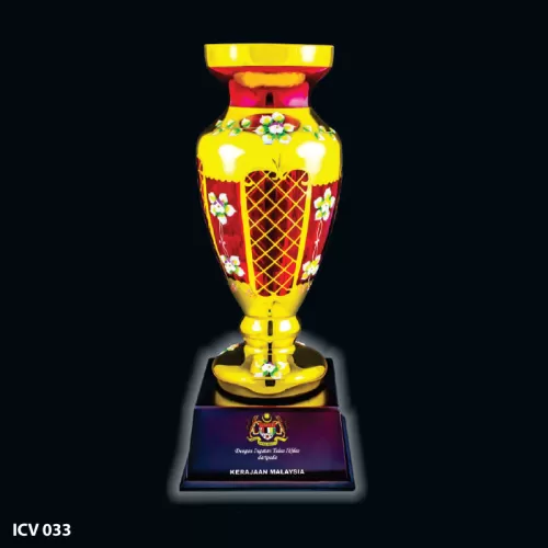 Elegant Golden Crystal Vase - ICV 033
