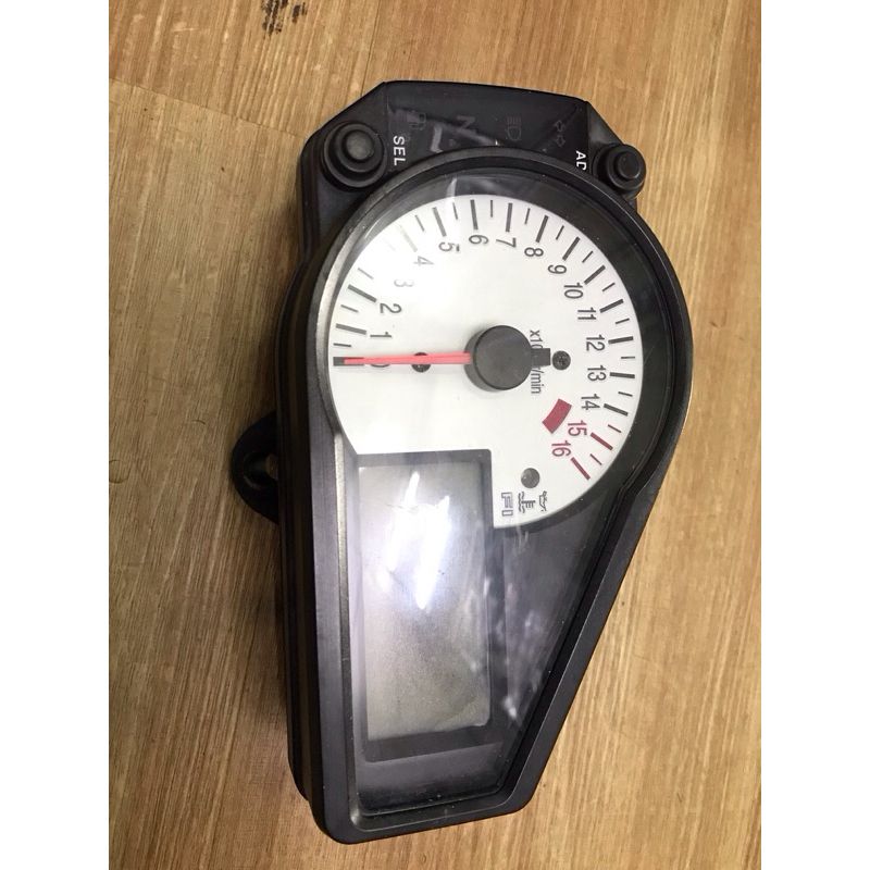 SUZUKI GSXR750 SPEEDOMETER 2000-2003