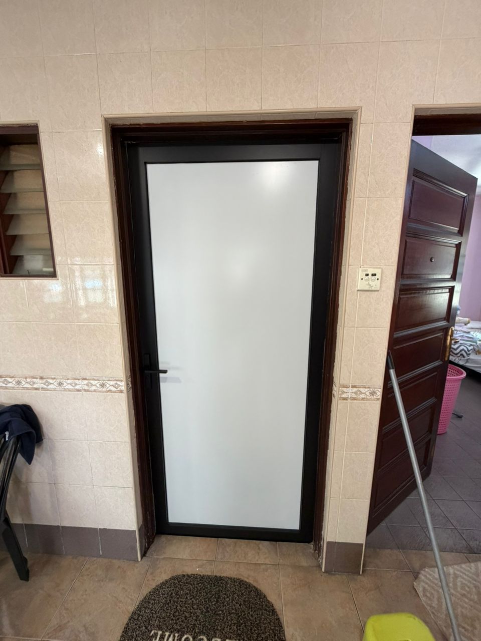 Custom Frosted Glass Swing Door Specialist in Kelana Jaya, Bandar Utama & Kepong