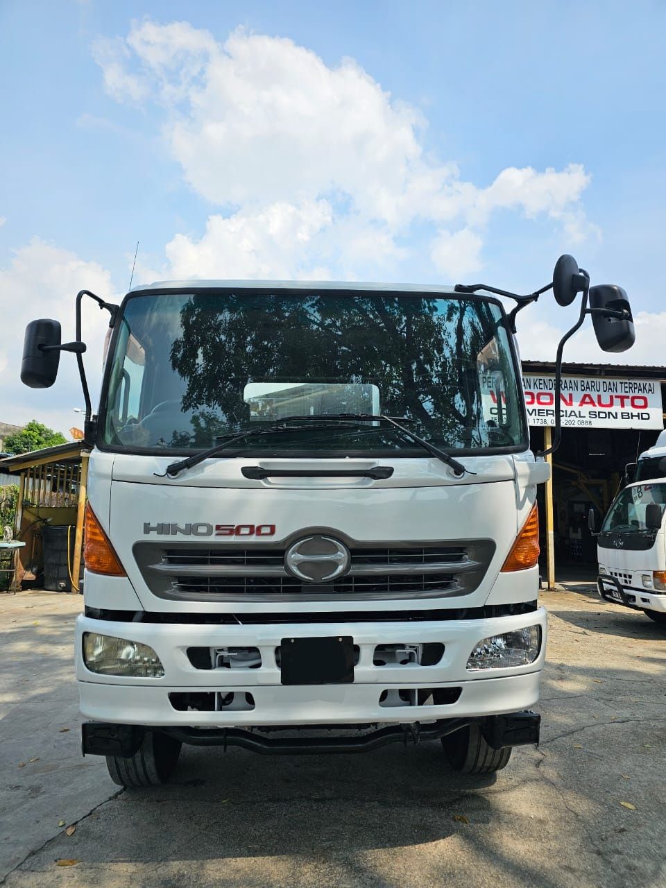 HINO FM2PKPA Penggerak Utama 44000kg (2013)